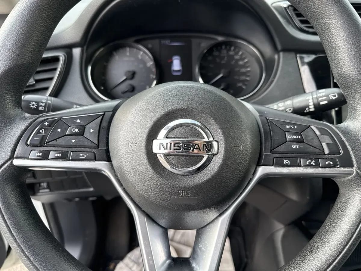 Nissan X-Trail 2.5 Sense 4x2 2row Cvt At 5p año 2020