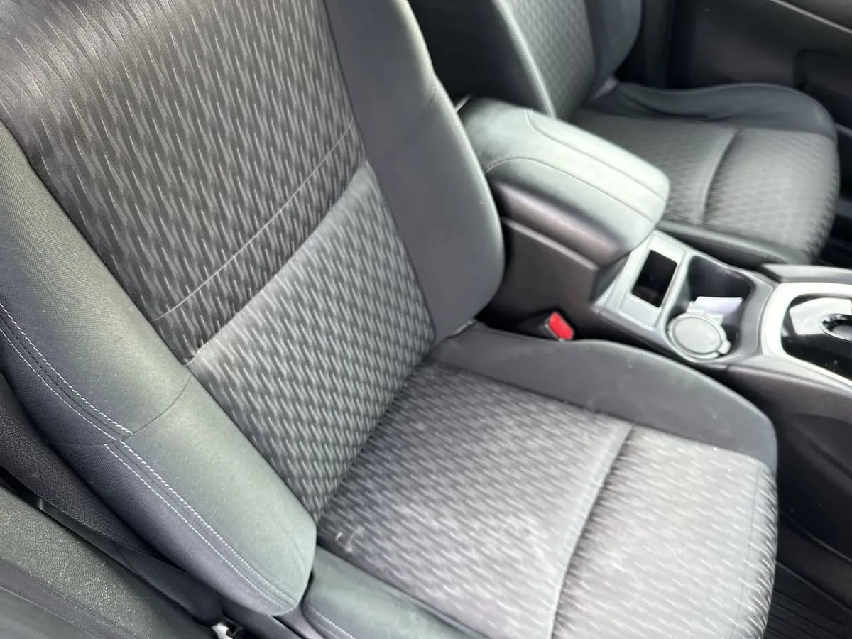 Nissan X-Trail 2.5 Sense 4x2 2row Cvt At 5p año 2020