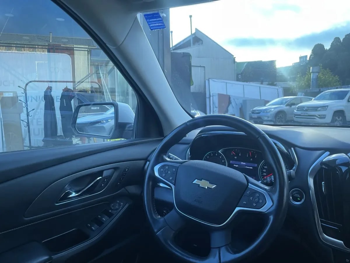 Chevrolet Traverse 3.6l Premier Awd Ii At 5p año 2022