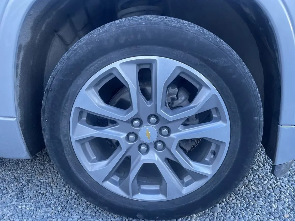 Chevrolet Traverse 3.6l Premier Awd Ii At 5p año 2022