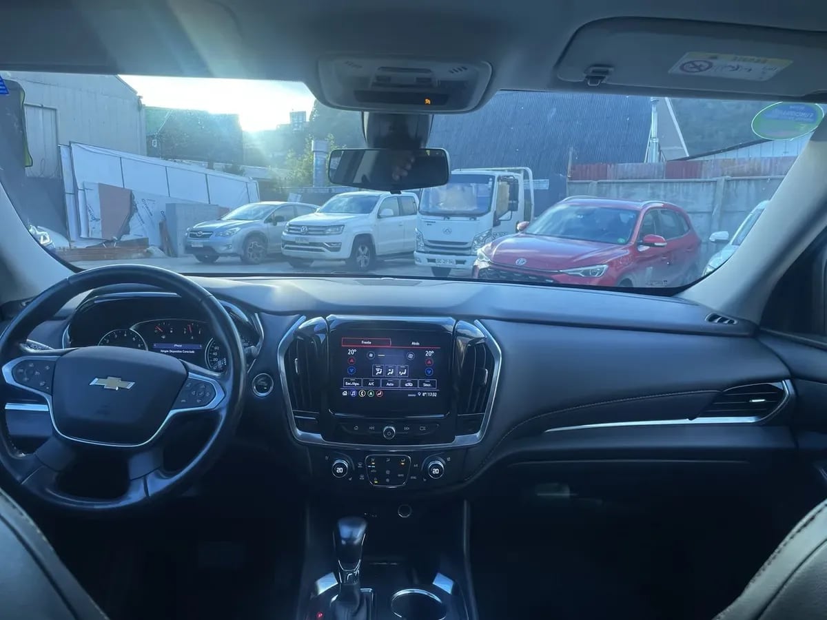 Chevrolet Traverse 3.6l Premier Awd Ii At 5p año 2022