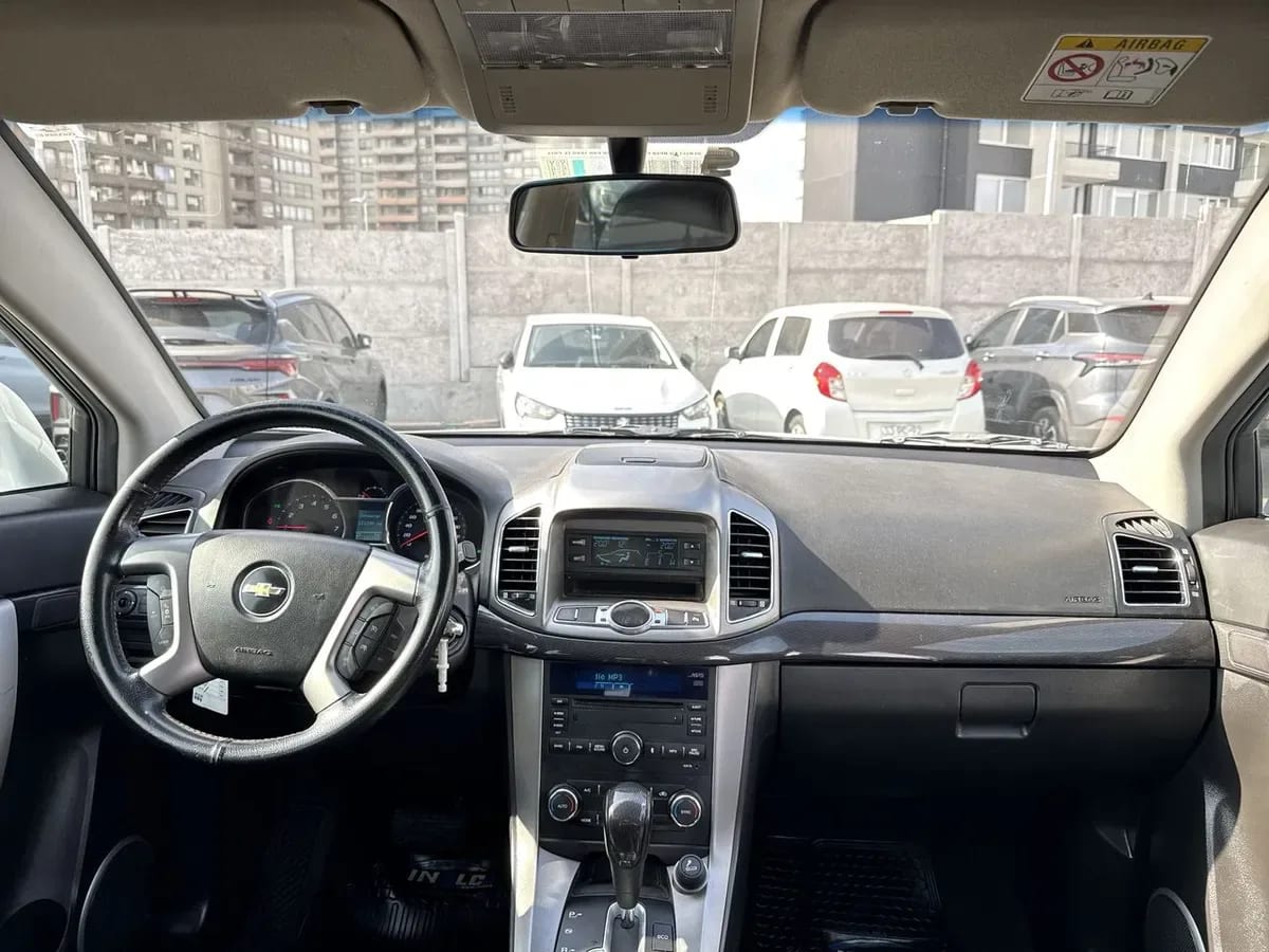 Chevrolet Captiva 2.4 Lt Fwd V Sa At6 5p año 2016
