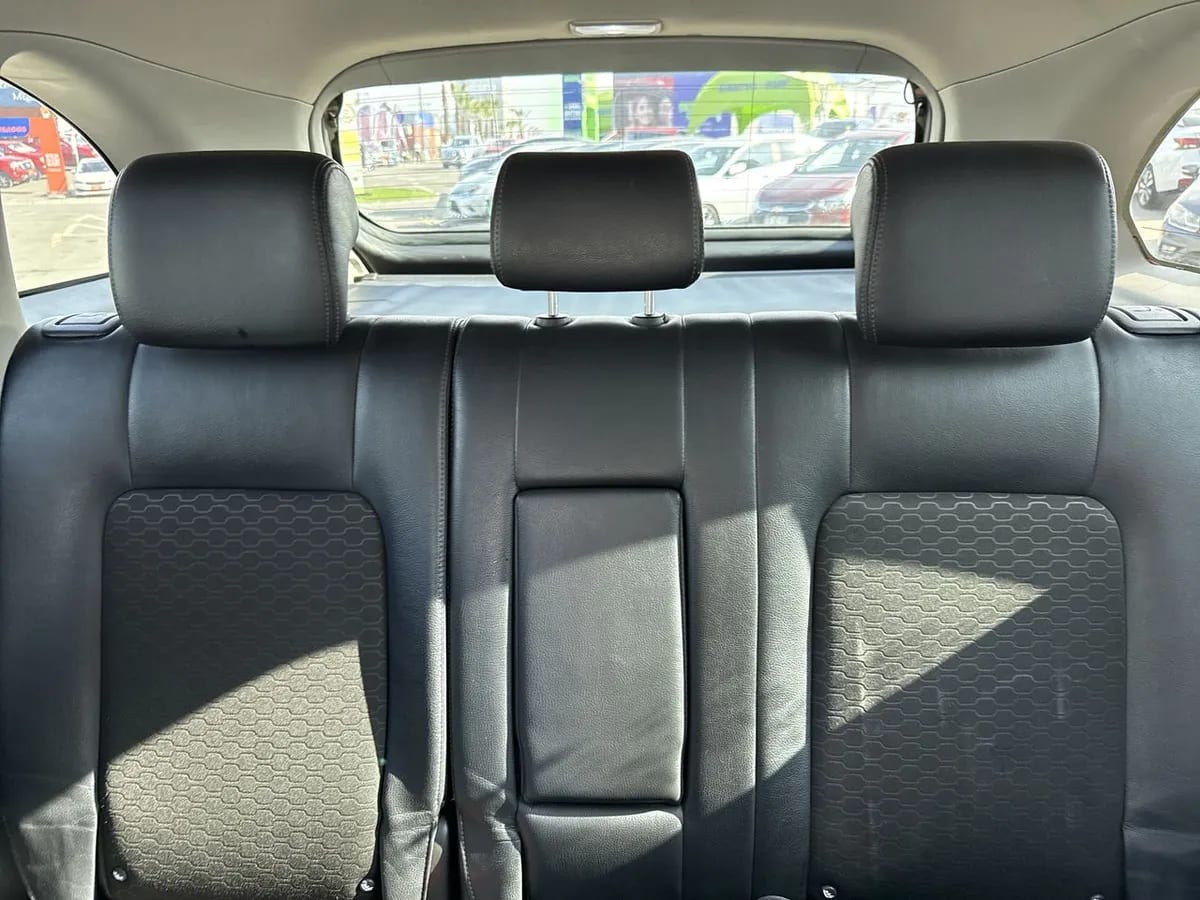 Chevrolet Captiva 2.4 Lt Fwd V Sa At6 5p año 2016