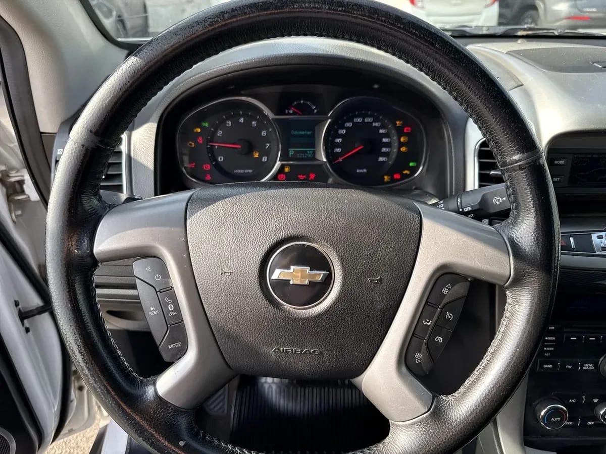 Chevrolet Captiva 2.4 Lt Fwd V Sa At6 5p año 2016