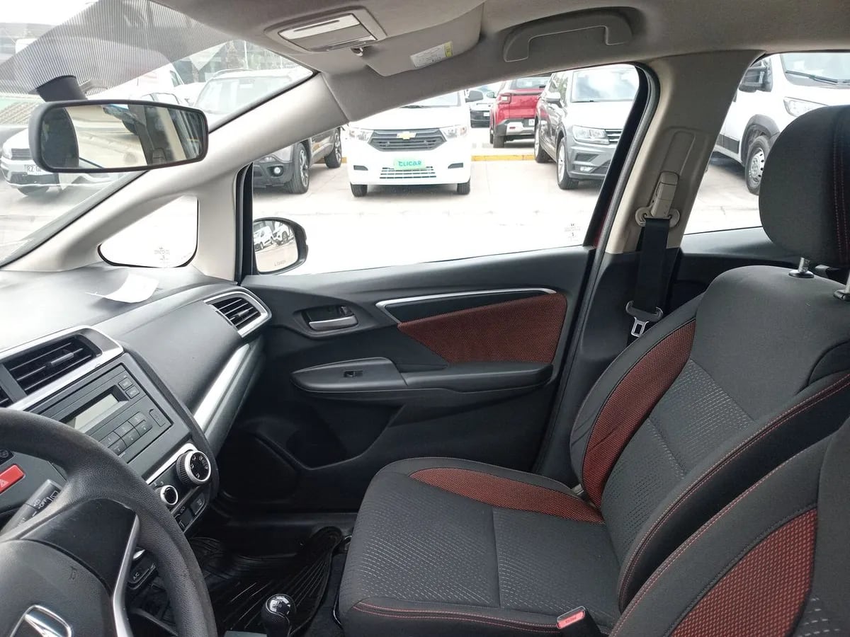 Honda Wr-V 1.5 Lx 4x2 Mt 5p año 2020