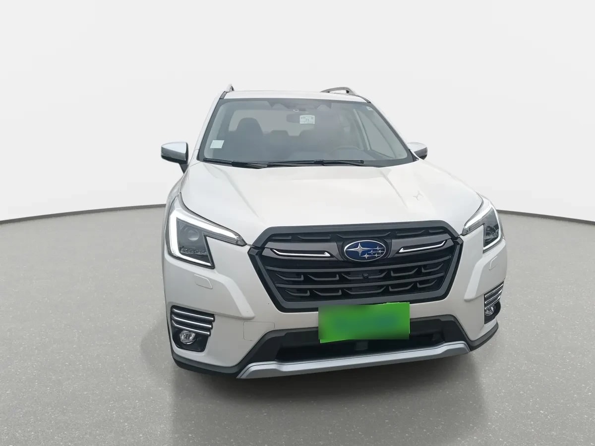 Subaru Forester 2.5i Limited Eyesight Awd At 5p año 2022