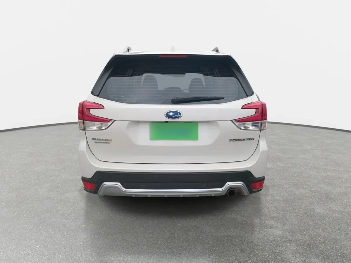 Subaru Forester 2.5i Limited Eyesight Awd At 5p año 2022