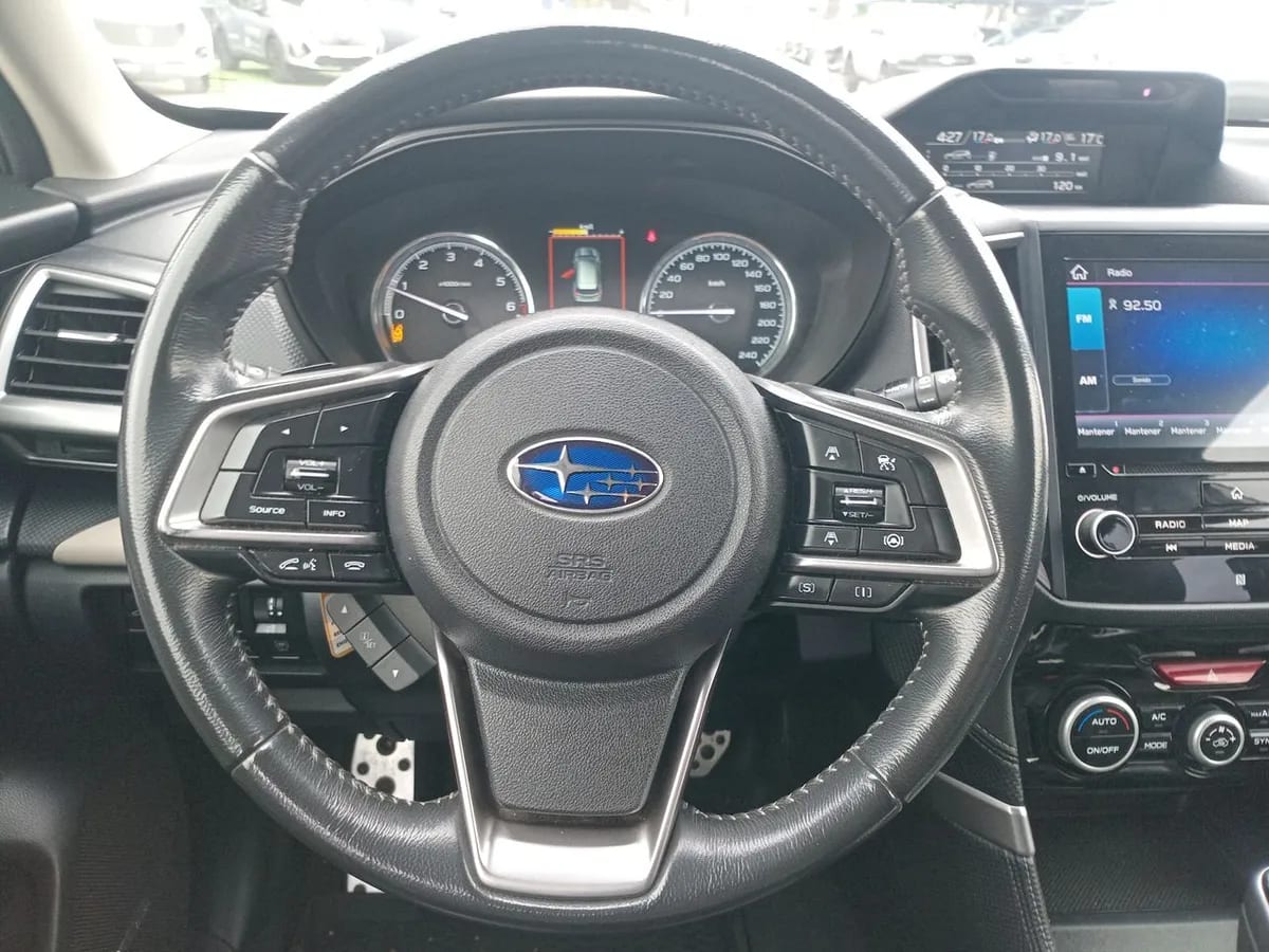 Subaru Forester 2.5i Limited Eyesight Awd At 5p año 2022