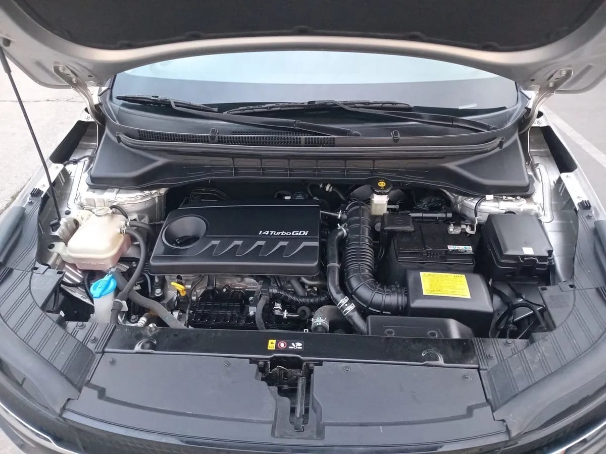 Kia Carens 1.4l Ex Turbo-Gdi 4x2 7dct At 5p año 2024