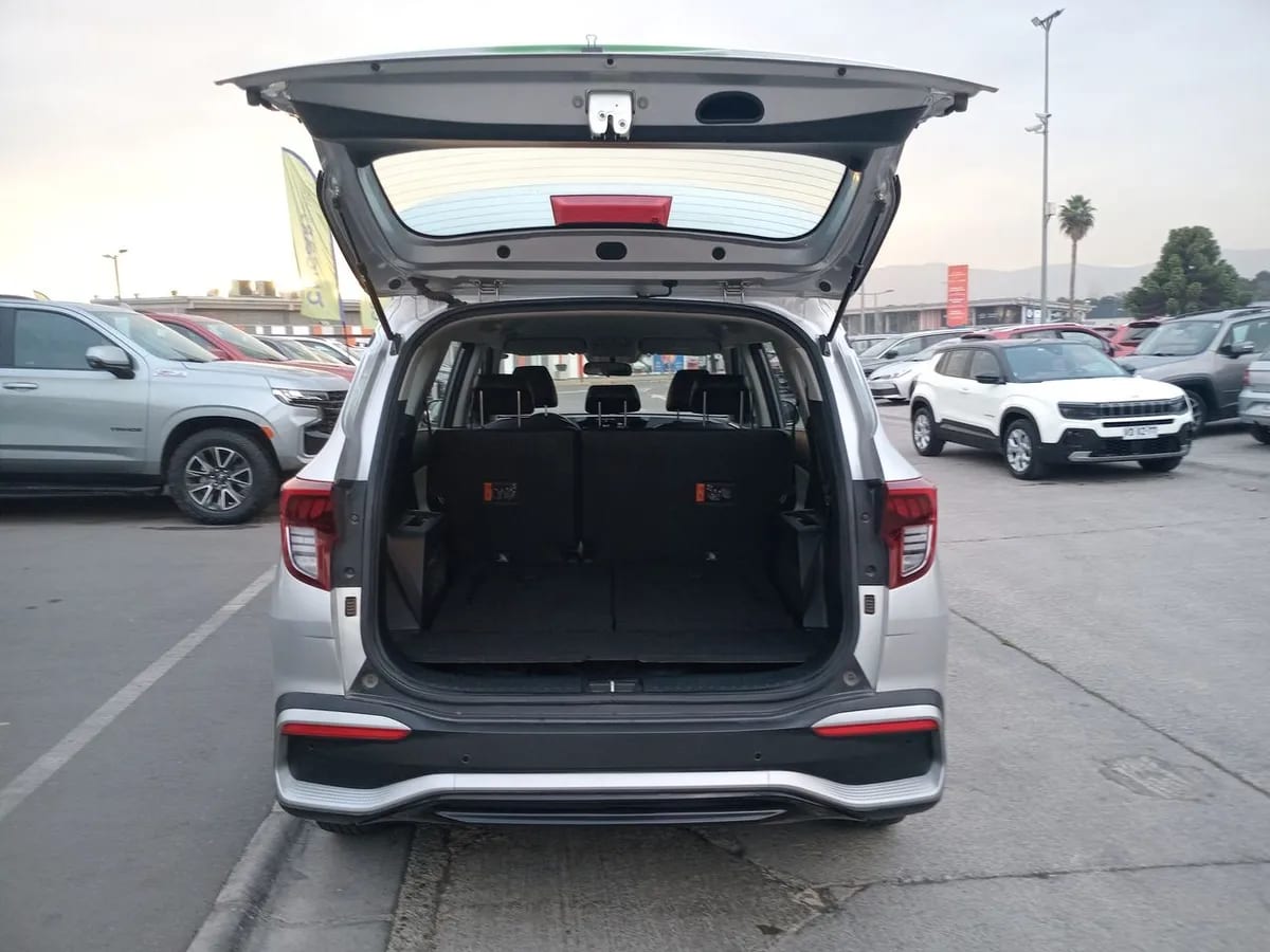 Kia Carens 1.4l Ex Turbo-Gdi 4x2 7dct At 5p año 2024