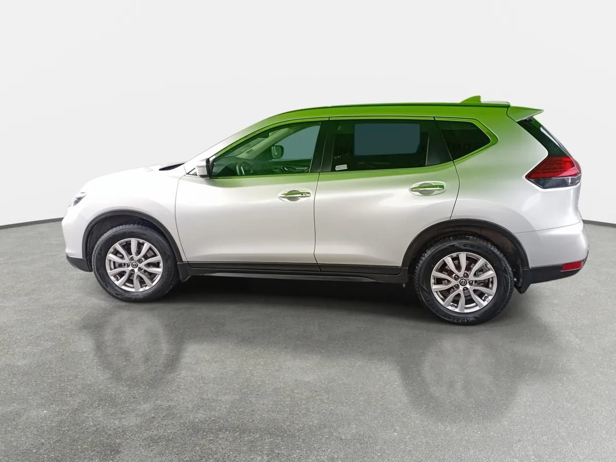Nissan X-Trail 2.5 Sense 4x2 3row Cvt At 5p año 2021
