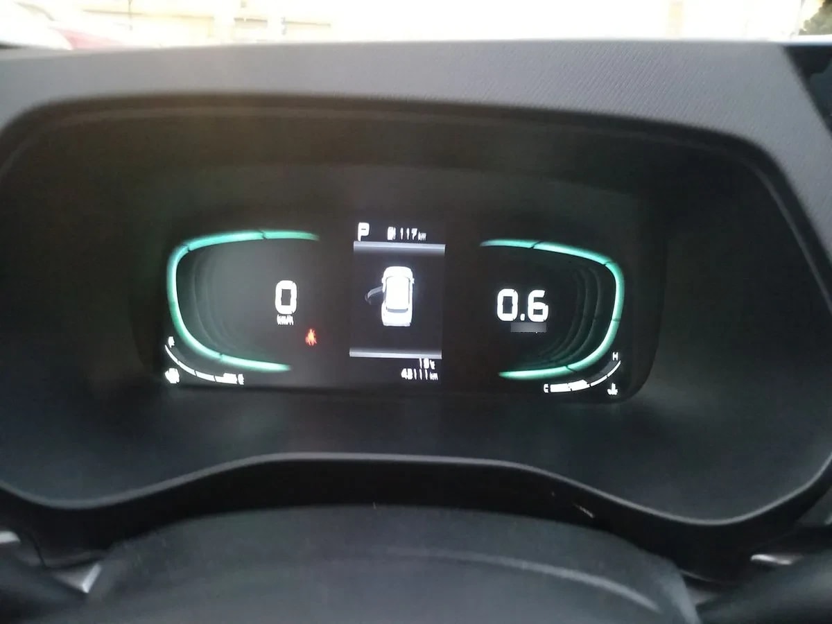 Kia Carens 1.4l Ex Turbo-Gdi 4x2 7dct At 5p año 2024