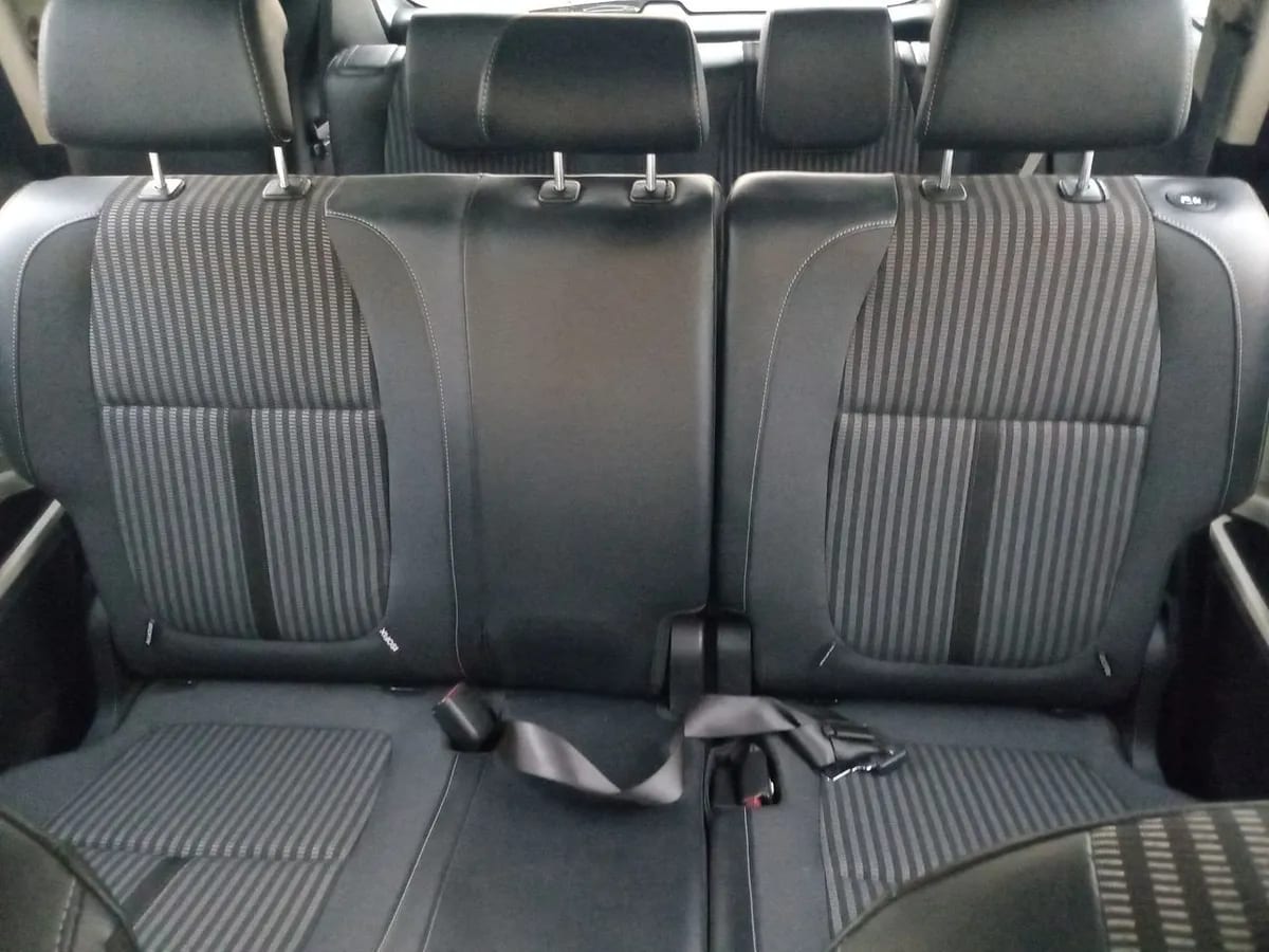 Kia Carens 1.4l Ex Turbo-Gdi 4x2 7dct At 5p año 2024