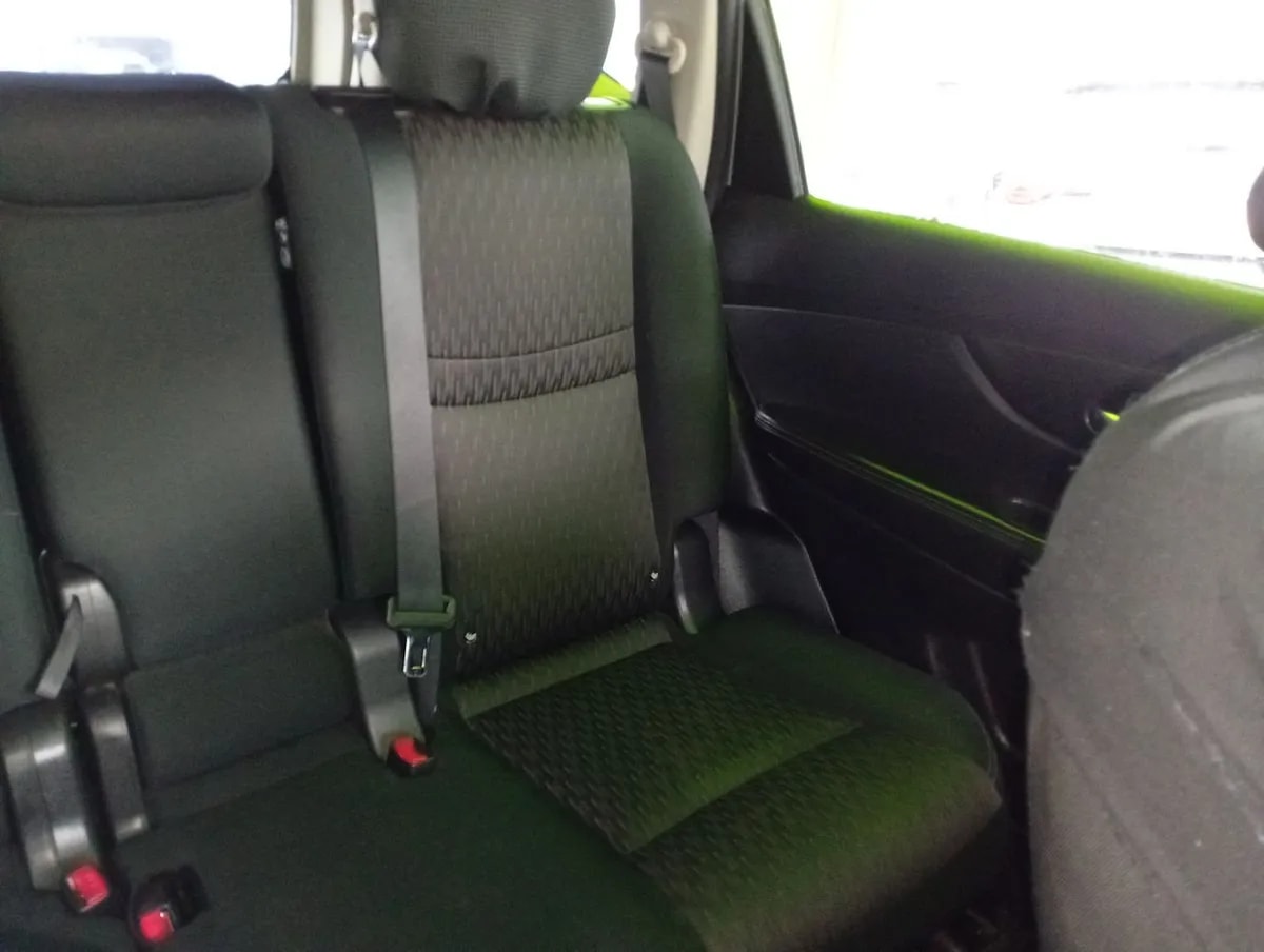 Nissan X-Trail 2.5 Sense 4x2 3row Cvt At 5p año 2021