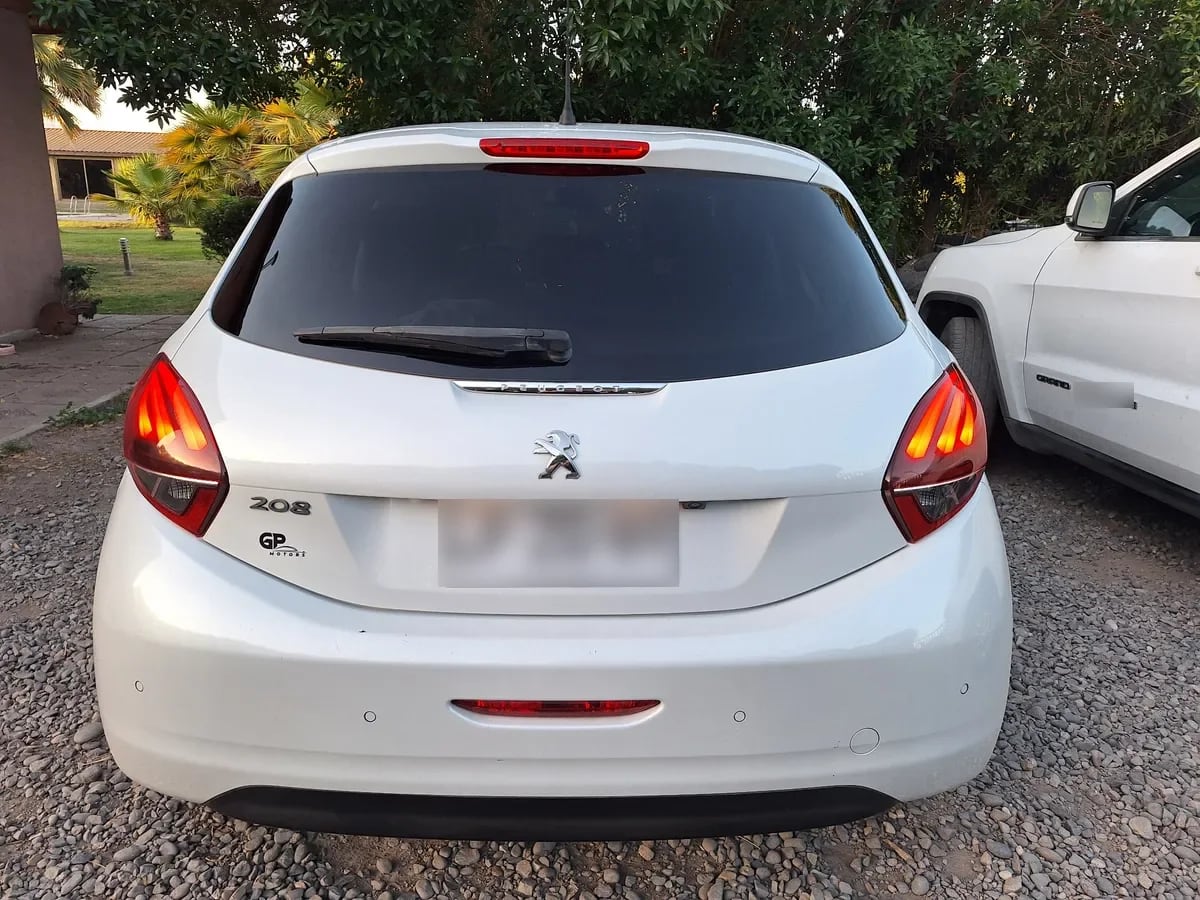 PEUGEOT 208 1.2 Active Puretech 82hp E6 Mt año 2019