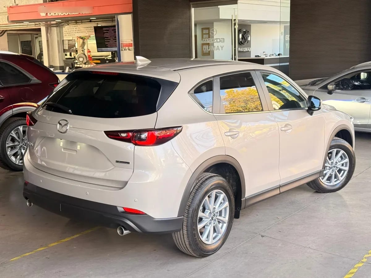 Mazda CX-5 2.0 Core At año 2026
