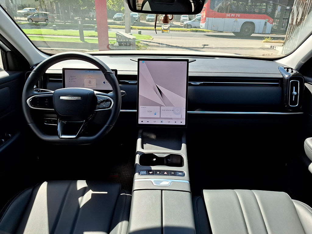 Omoda J7 Shs Aaa año 2025