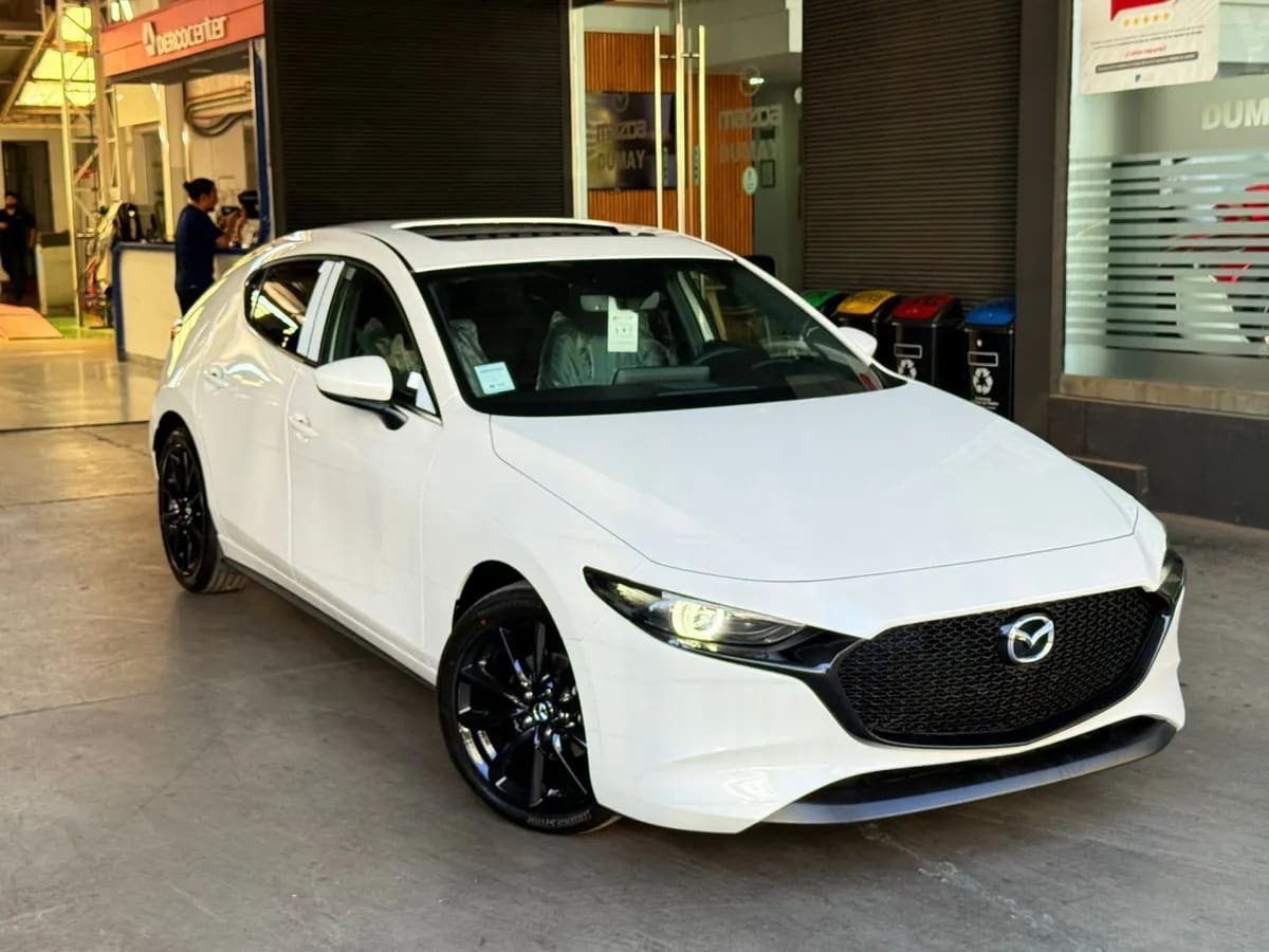 Mazda MAZDA3 2.0 Sport Core At año 2026
