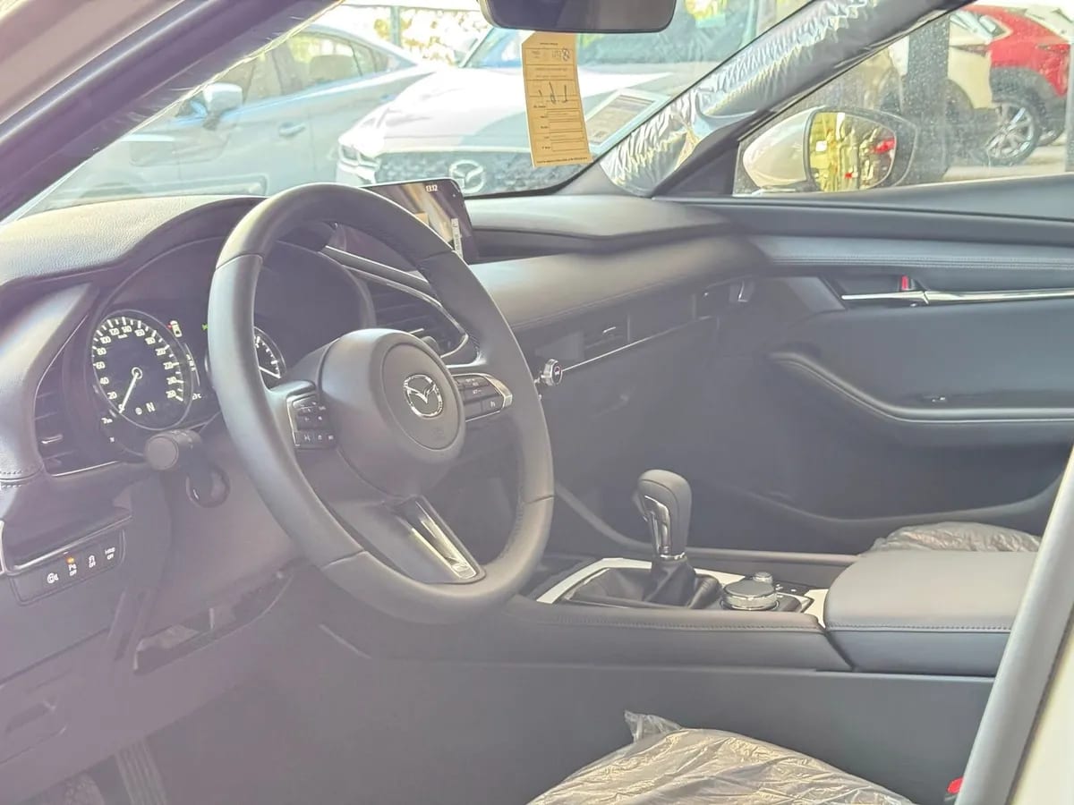 Mazda MAZDA3 2.0 Sport Core At año 2026