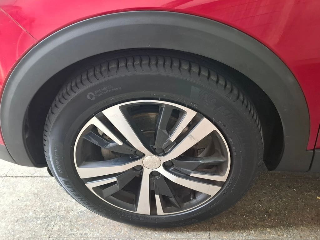 Peugeot 3008 Allure Pack año 2021