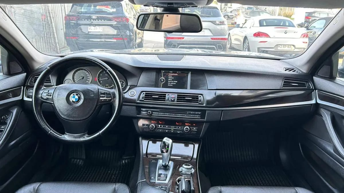 BMW 528i F10 3.0 Aut año 2012