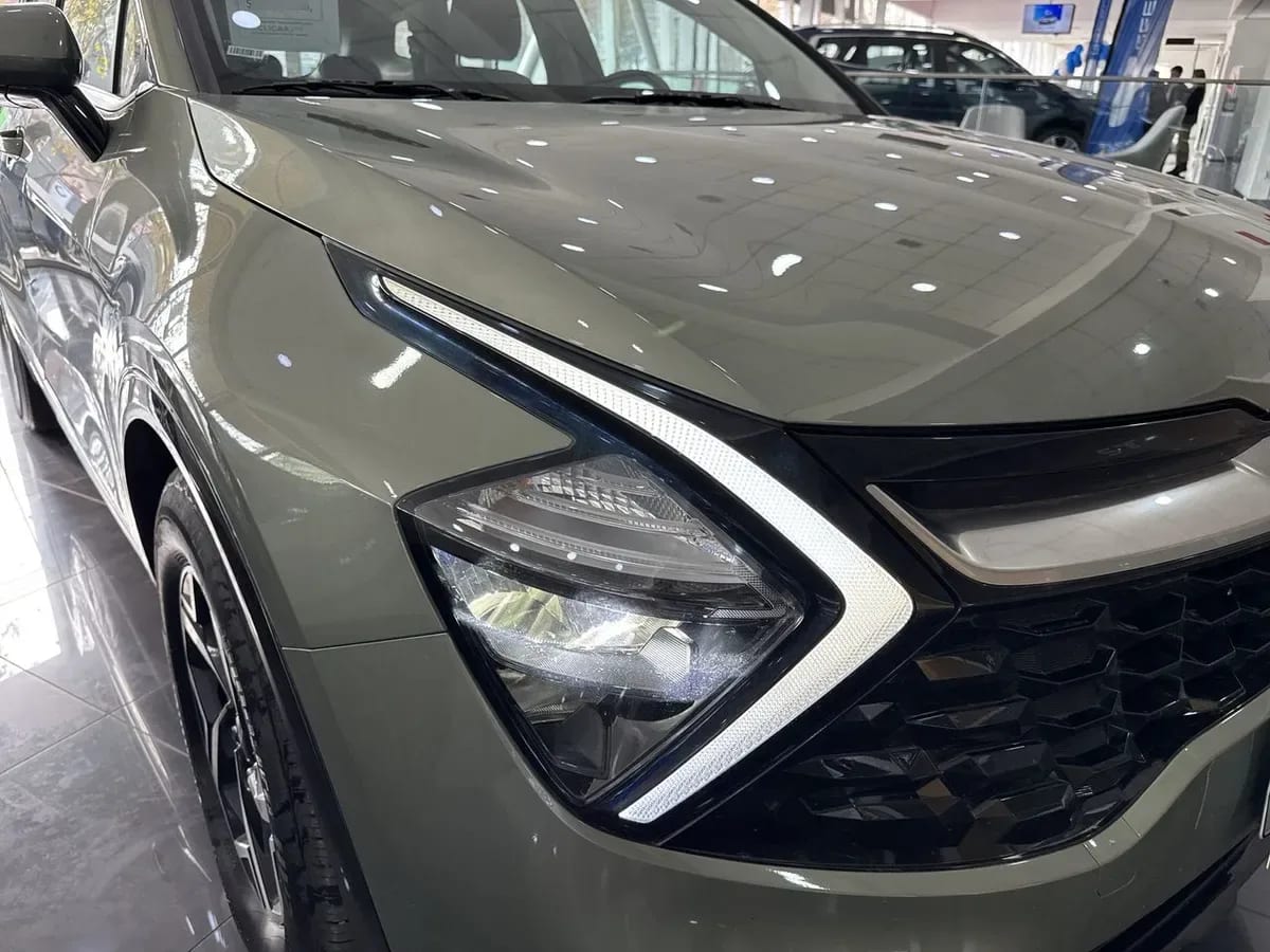 Kia Sportage 2.0 Ex Dies 2wd 8at 5p año 2025