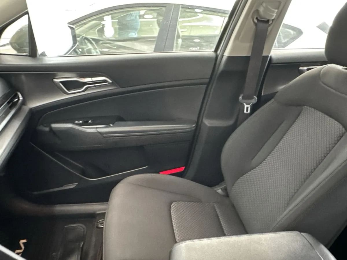 Kia Sportage 2.0 Ex Dies 2wd 8at 5p año 2025