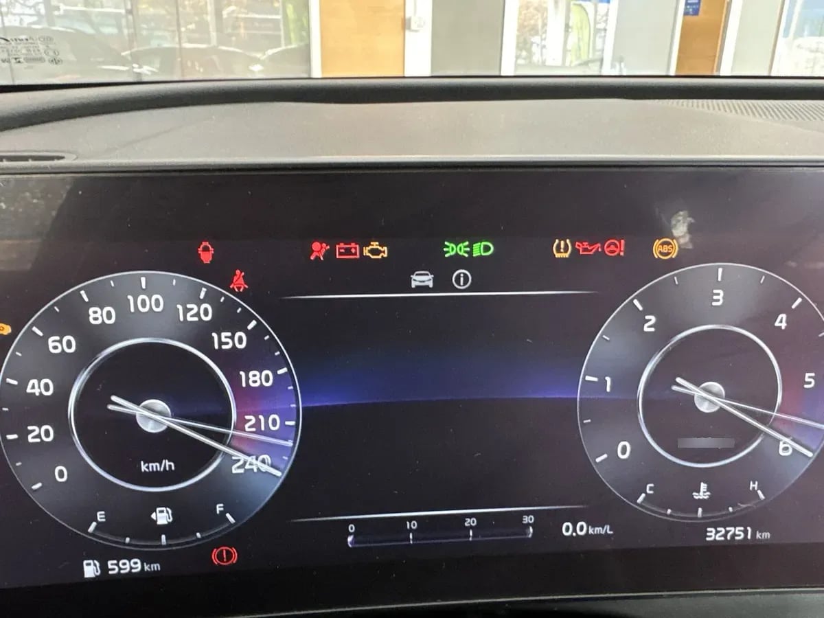 Kia Sportage 2.0 Ex Dies 2wd 8at 5p año 2025