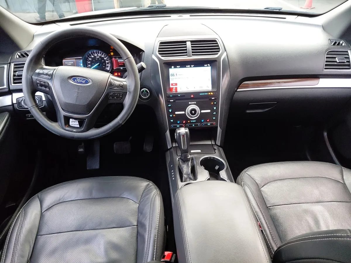 Ford Explorer 2.3 Limited 4x2 At 5p año 2019