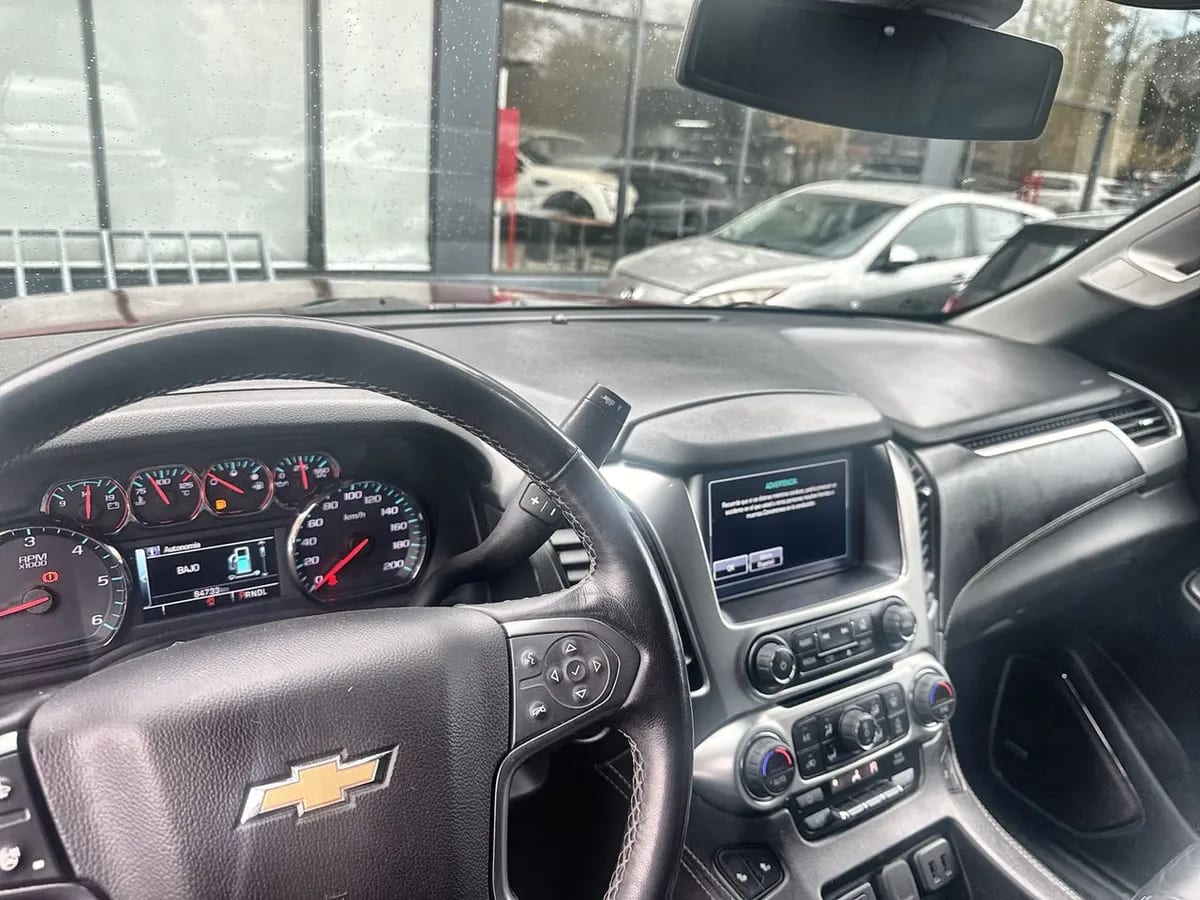 Chevrolet Tahoe 5.3 Z71 4x4 At 5p año 2021