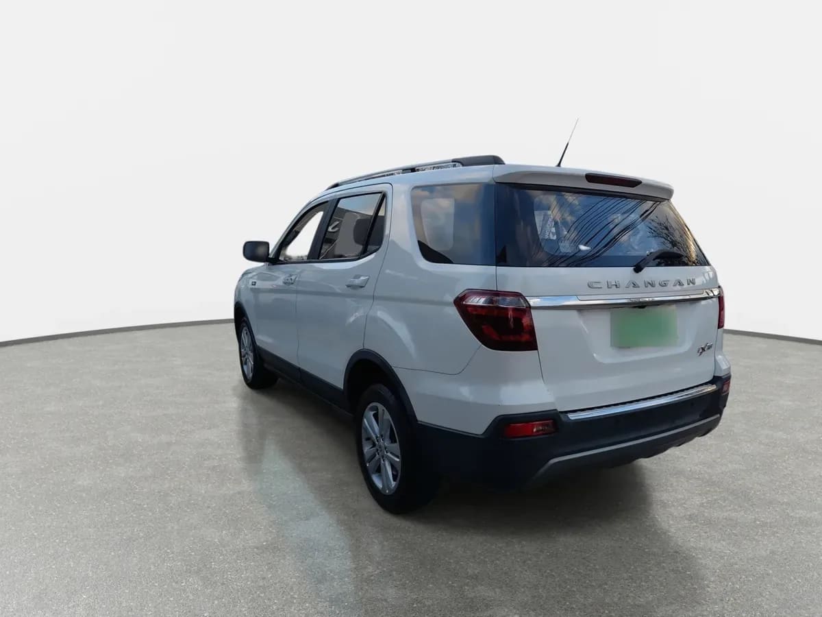 Changan Cx70 1.5t Elite 4x2 At 5p año 2021