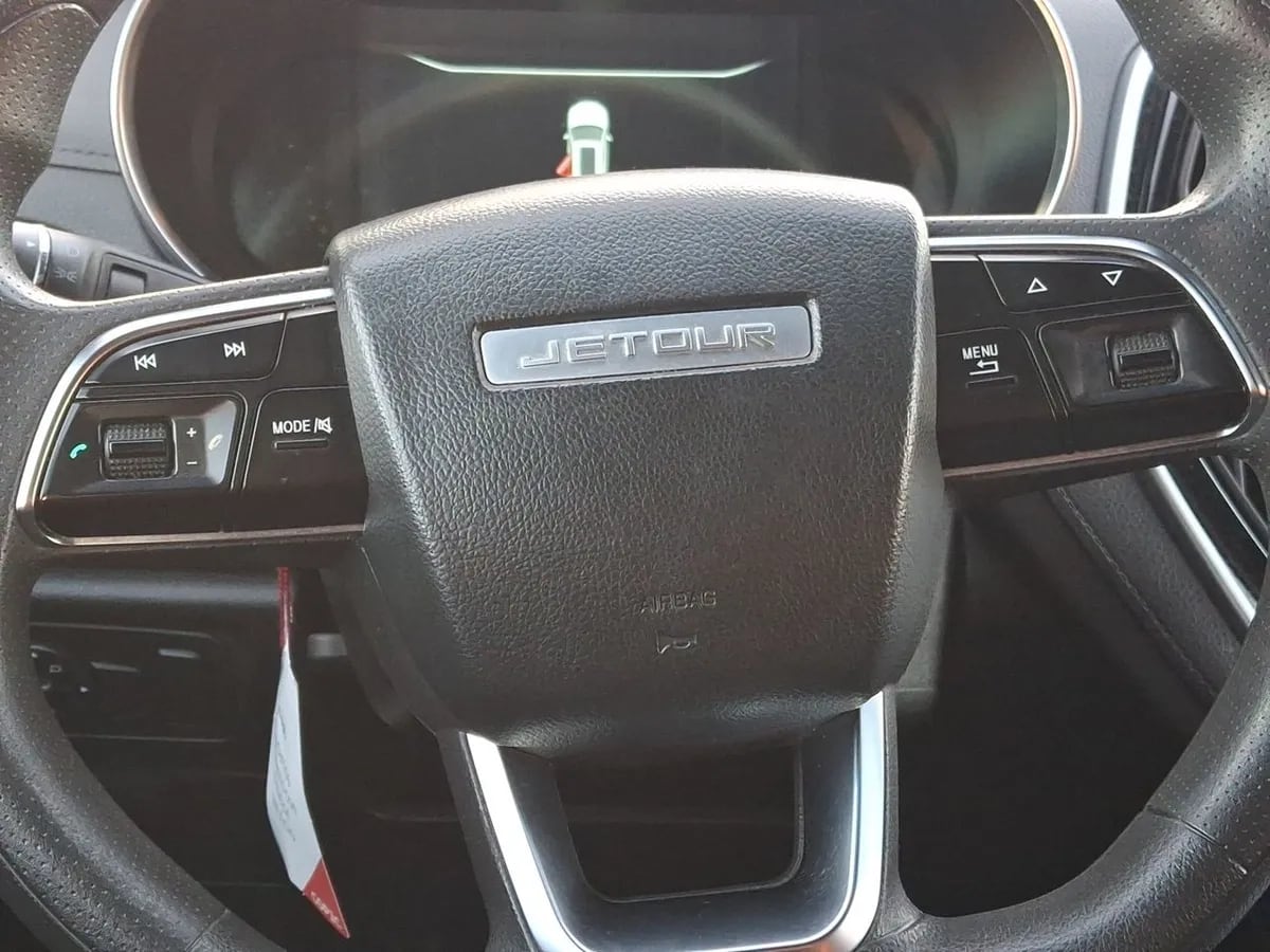 Jetour X70 1.5t Gl 4x2 Mt 5p año 2022