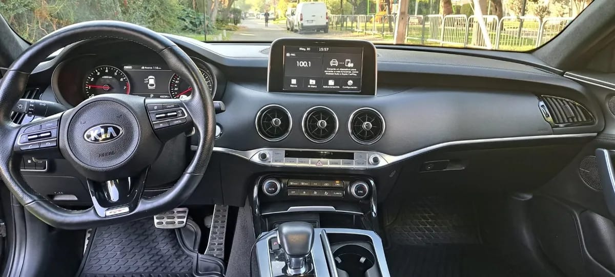 Kia Stinger Otra año 2018