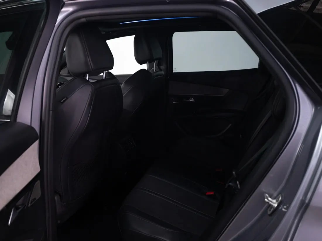 Peugeot 3008 1.6 Gt Puretech 180 At año 2022