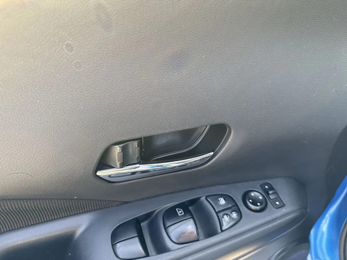 Nissan Kicks 1.6 Sense 4x2 Mt 5p año 2022