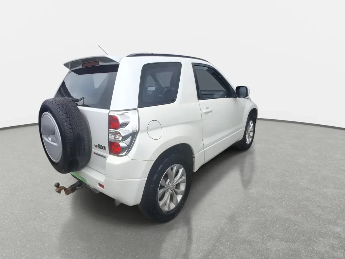 Suzuki Grand Vitara 2.4 Glx Nav 4wd Mt 3p año 2019
