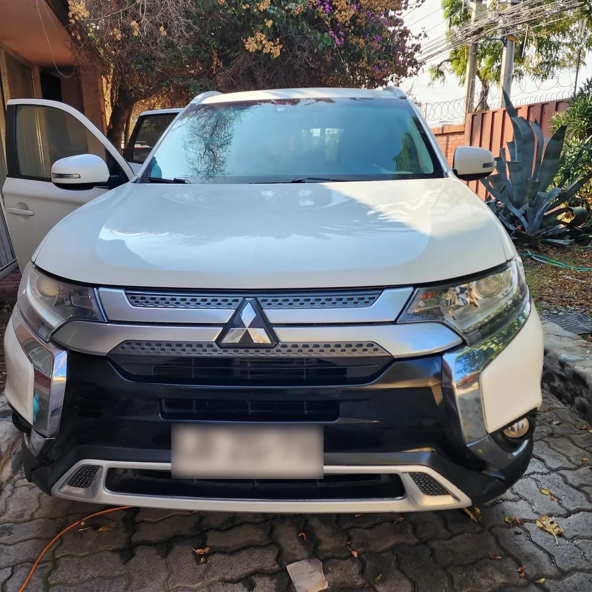 MITSUBISHI OUTLANDER 2.0 Mt año 2019