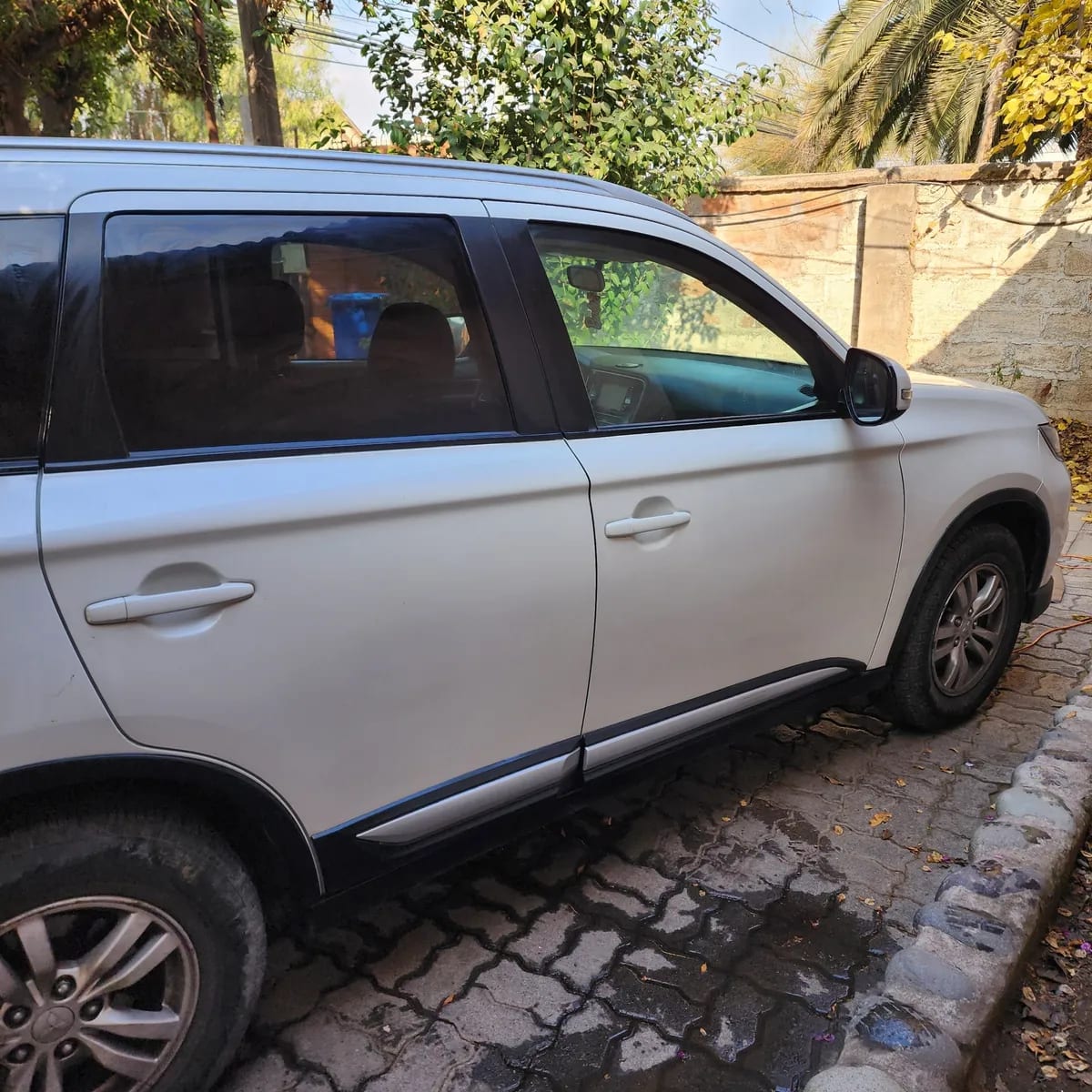MITSUBISHI OUTLANDER 2.0 Mt año 2019