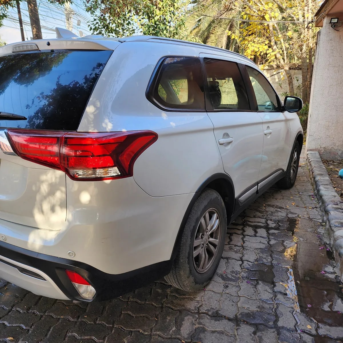 MITSUBISHI OUTLANDER 2.0 Mt año 2019