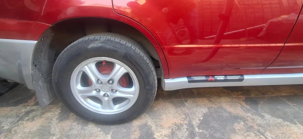 MITSUBISHI OUTLANDER 2.4 4x4 Gls At año 2003