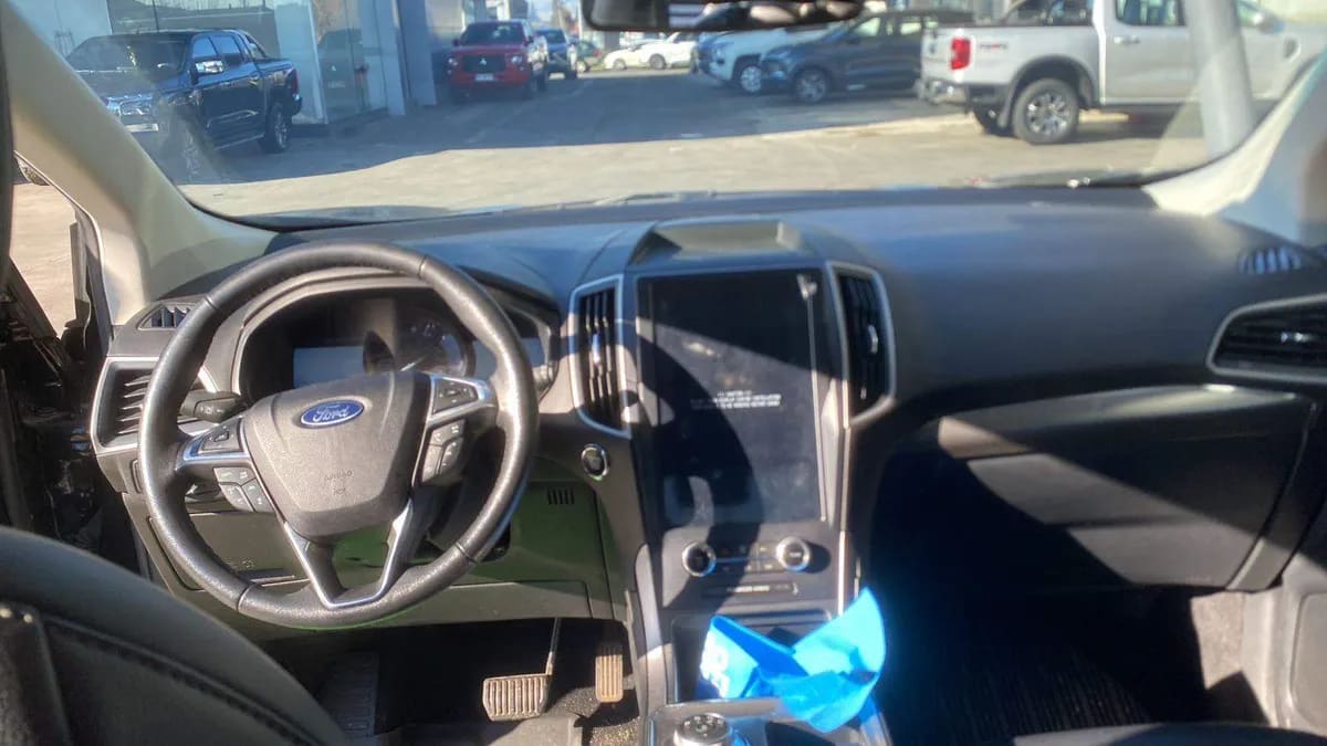 Ford Edge 2.0 Sel Ecoboost Awd At 5p año 2023