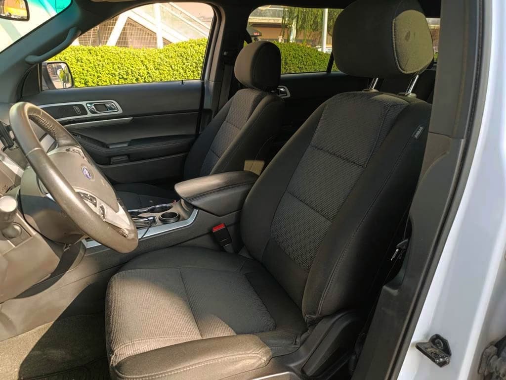 Ford Explorer Xlt 4x2 año 2014