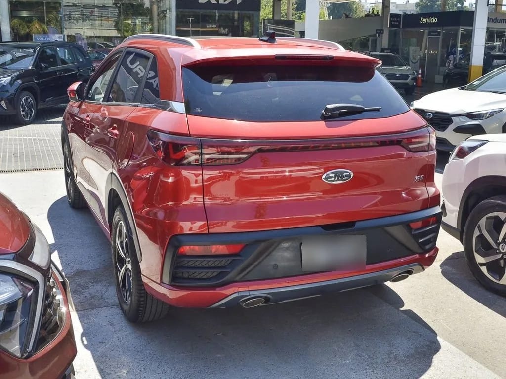 JAC Js6 1.5 Comfort Ce At año 2024
