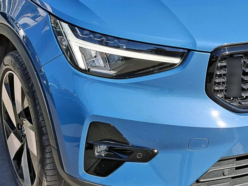 Volvo Xc40 T5 Hybrid R Design 1.5 At año 2023
