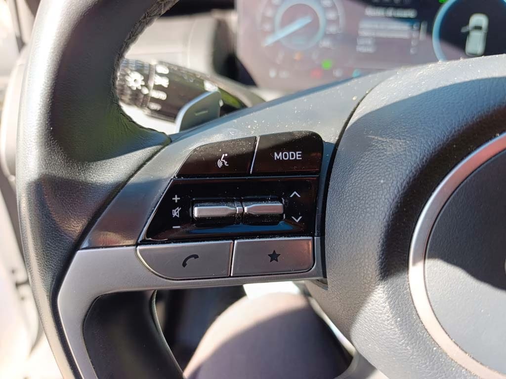 Hyundai Tucson Híbrido año 2023