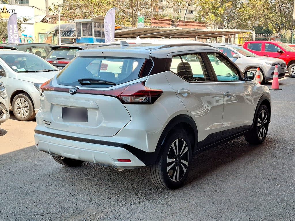 Nissan Kicks 1.6 Advance At año 2025