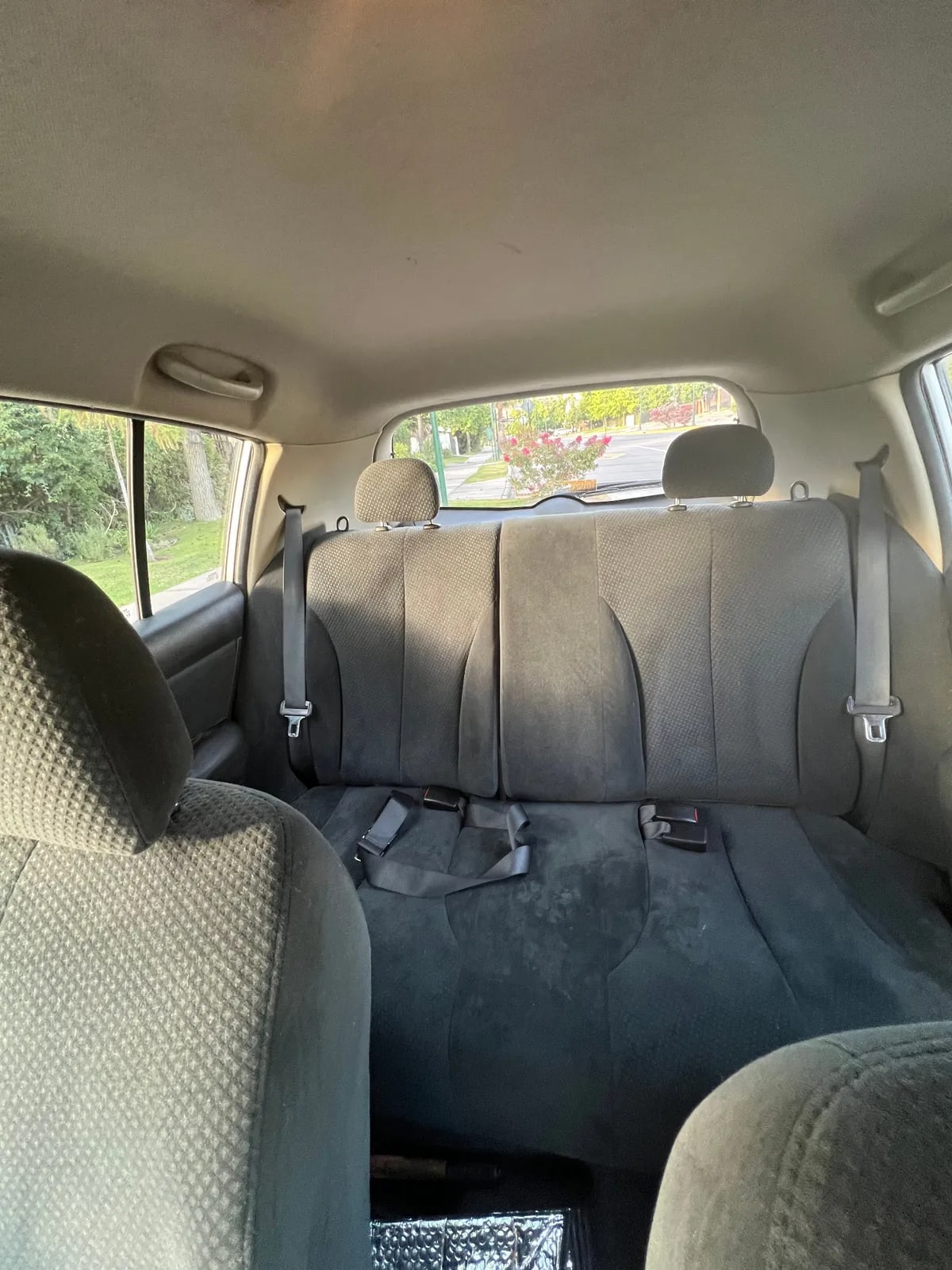 Nissan Tiida 1.6 Sedan S Ac Ll Mt 4x2 año 2011