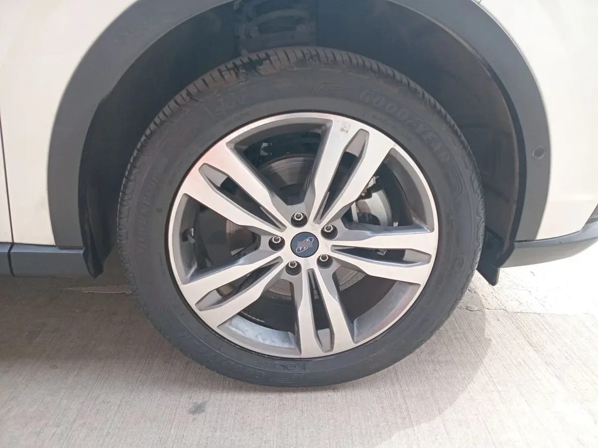 Ford Territory 1.5 Titanium 4x2 At 5p año 2025