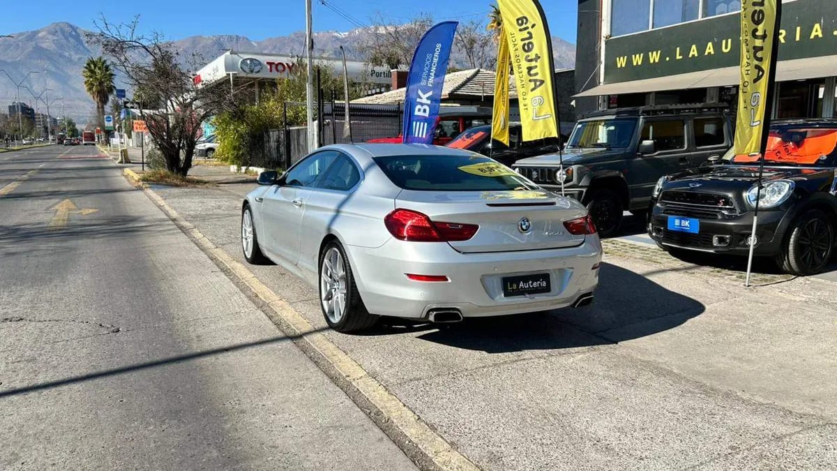 Bmw 650i Coupe  Aut 4.4 4x2 At 2p año 2015