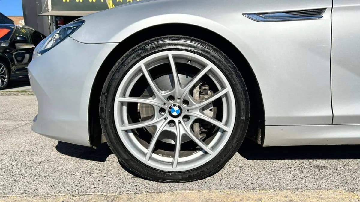 Bmw 650i Coupe  Aut 4.4 4x2 At 2p año 2015